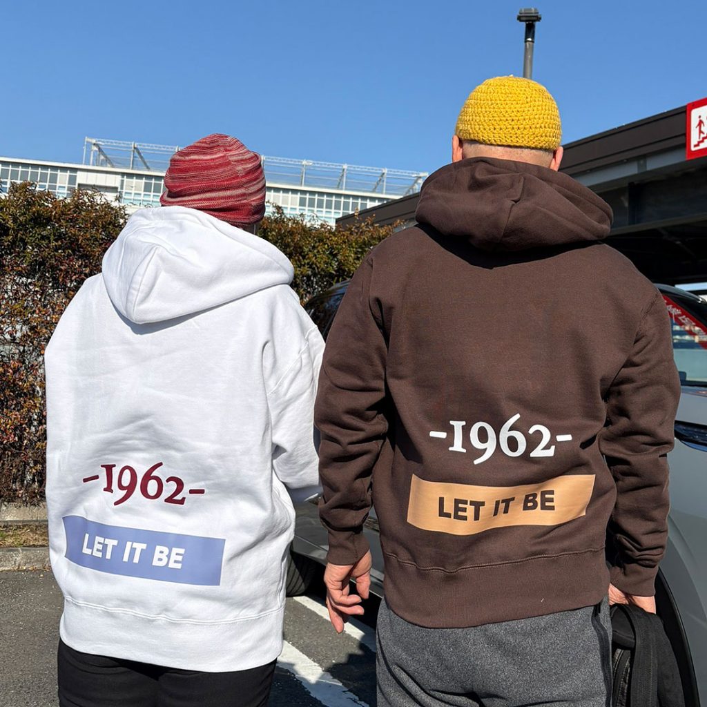 オリジナルパーカー　DTFプリント